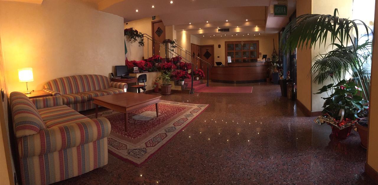 Savant Hotel Lamezia Terme Ngoại thất bức ảnh